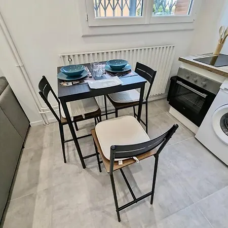 Apartment Magnifique T2 Refait A Neuf - Calme & Equipe Avec Parking *